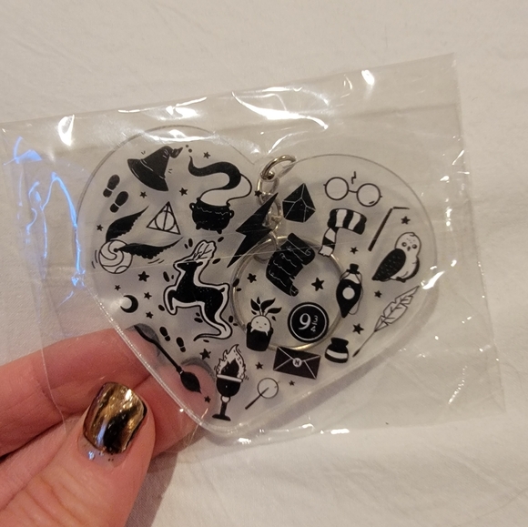 Harry Potter clear heart keychain - Picture 2 of 8
